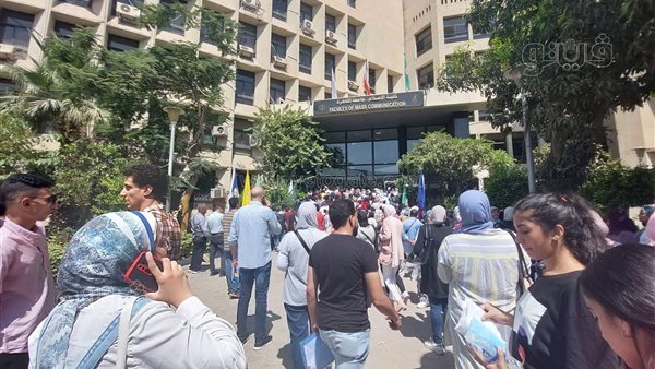 قرار جمهوري بتعيين الدكتورة وسام نصر عميدًا لكلية الإعلام بجامعة القاهرة