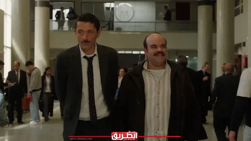 محمد عبد الرحمن يحاول الصلح بين سمير وزوجته في الحلقة الثانية من مسلسل المتر سمير