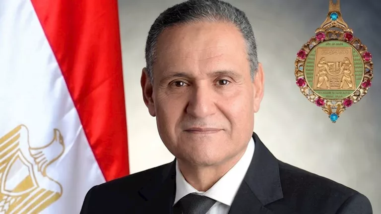 أستاذ جراحة الكلى بالمنصورة يقود برنامج أبحاث إكلينيكية عالمي