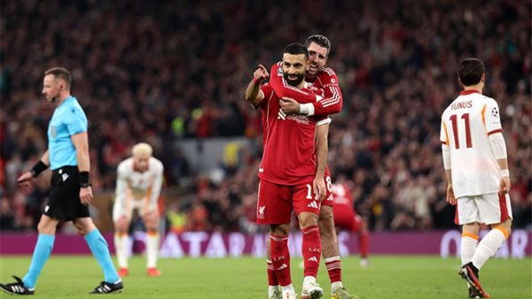 ليفربول يتألق ويقصي جالطة سراي برباعية صافية في دوري أبطال أوروبا