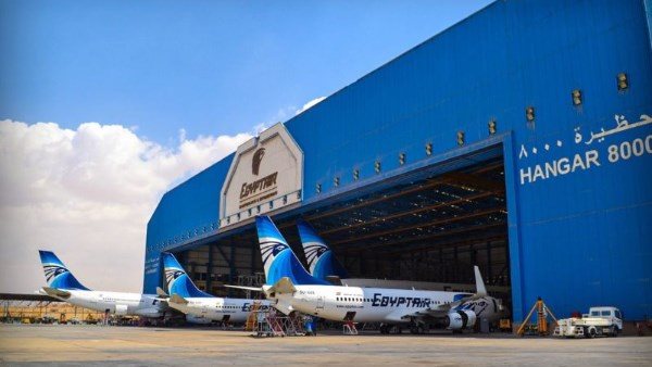 مصر للطيران توضح تفاصيل هبوط طائرة اضطراريا بمطار إسطنبول الدولي