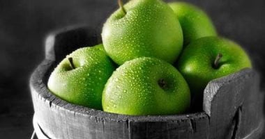 قنبلة كيميائية فى التفاح الأوروبى تهدد صحة الملايين يوميا
