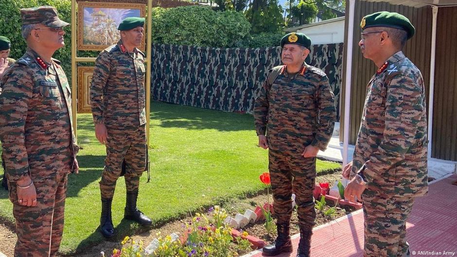قائد الجيش الهندي يهدد باكستان بالزوال