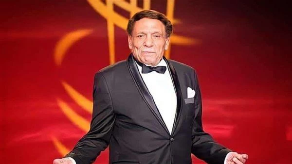 توثيق رحلة فنية استثنائية.. مشروع جديد لعادل إمام
