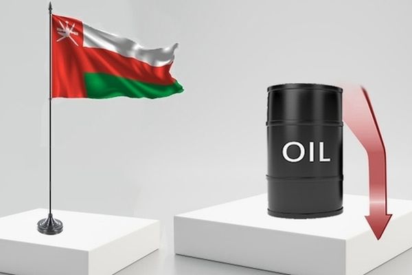 سعر نفط عُمان ينخفض دولارين أمريكيين و12 سنتًا