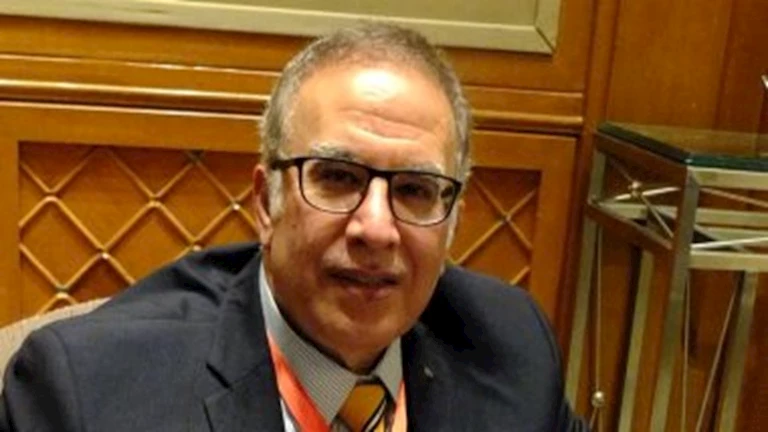 أستاذ سكر بـ"هارفارد": الإفتاء تجيز للطبيب تحديد خطورة الصيام