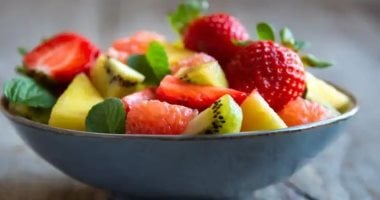 خبيرة تغذية توضح أمراض شائعة يمكن علاجها بالفاكهة