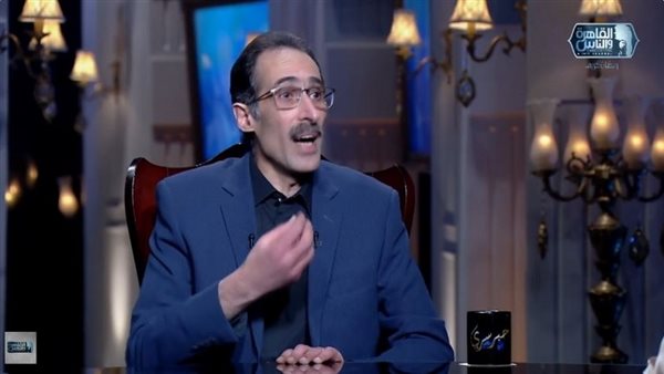 مجدي الجلاد: ما يحدث في العزاءات والأفراح ليس صحافة| فيديو