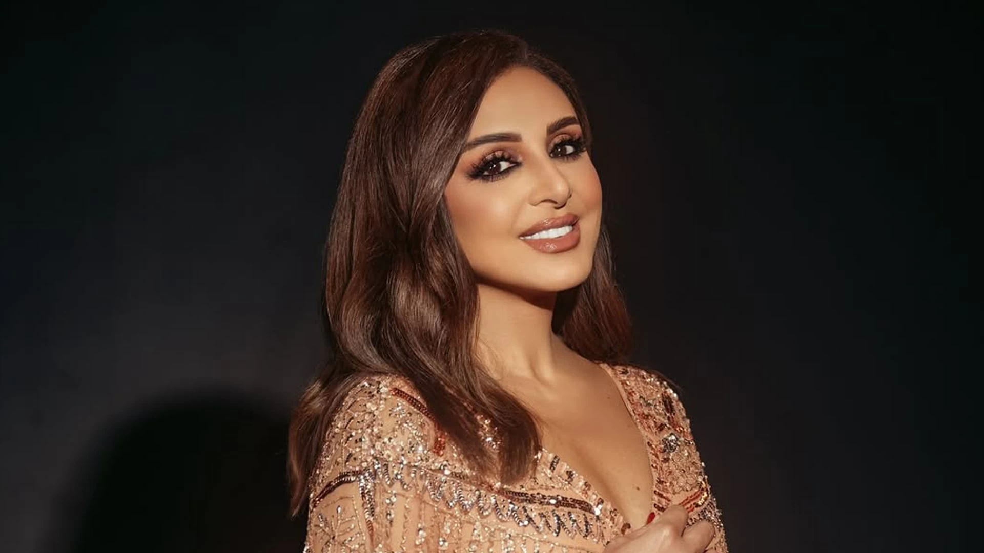 توقف مؤقت واعتذار رسمي.. «انهيار» يصيب 5 أشخاص في حفل أنغام