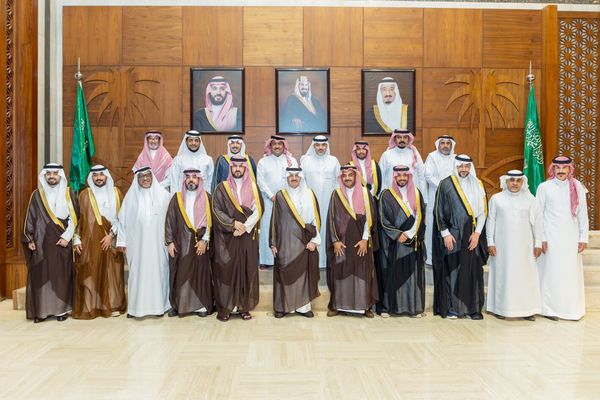 سعود بن نايف: الشرقية تزخر بالحرفيين والحرفيات