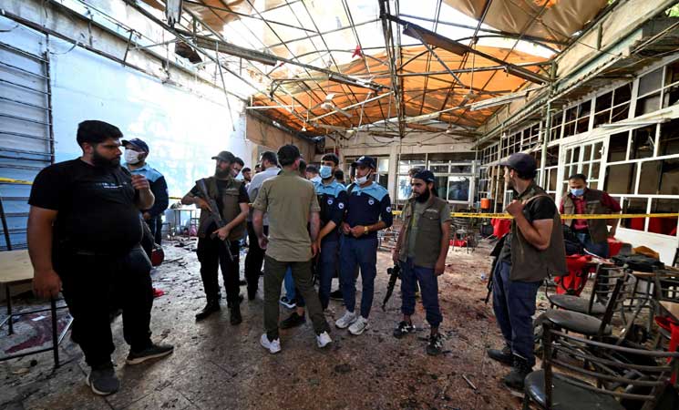 نقابة المحامين السورية: تعليق المرافعات ساعتين حداداً ‏على ‏ضحايا تفجير دمشق- (تدوينة)
