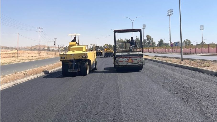 الأشغال تباشر صيانة 11 طريقا في إقليم الوسط بكلفة 5.9 مليون دينار