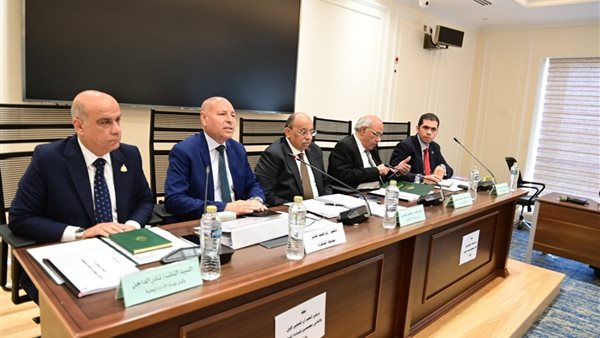 محلية البرلمان تناقش نزع ملكية أراضٍ بالبساتين لإنشاء محور السكة الحديد