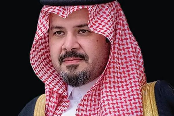 أمير منطقة المدينة المنورة يوجّه باستمرار العمل خلال إجازة عيد الأضحى لعام 1447هـ