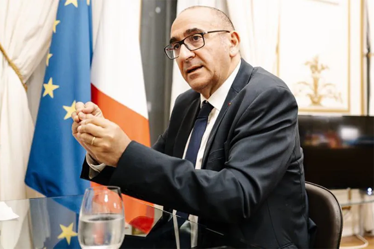 وزير داخلية فرنسا يرفض الخوض في صلاحيات الكيدورسي بسبب الجزائر