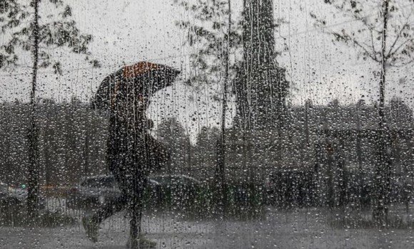 أمطار رعدية معتبرة على 13 ولاية بداية من الثالثة زوالاً