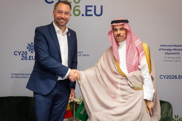 وزير الخارجية يلتقي نائب رئيس الوزراء وزير خارجية مملكة بلجيكا