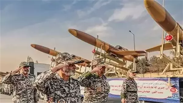 الحرس الثوري: على جميع الموظفين والأساتذة والطلاب في الجامعات الأمريكية بالمنطقة الابتعاد عنها