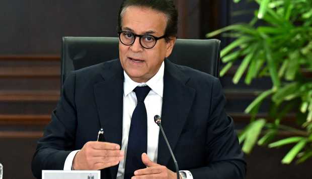 وزير الصحة: الدولة تقدر جهود الجيش الأبيض الشريك الأساسي لنجاح المنظومة الطبية