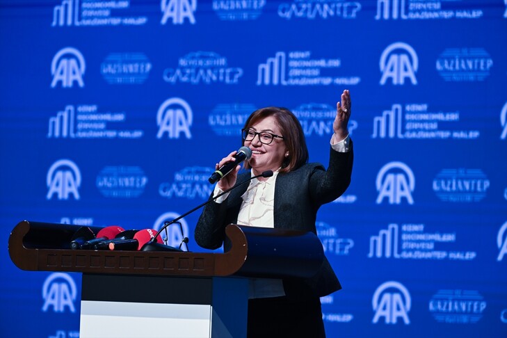 رئيسة بلدية غازي عنتاب تدعو لإحياء خط الحجاز التاريخي وتعزيز التعاون مع سوريا