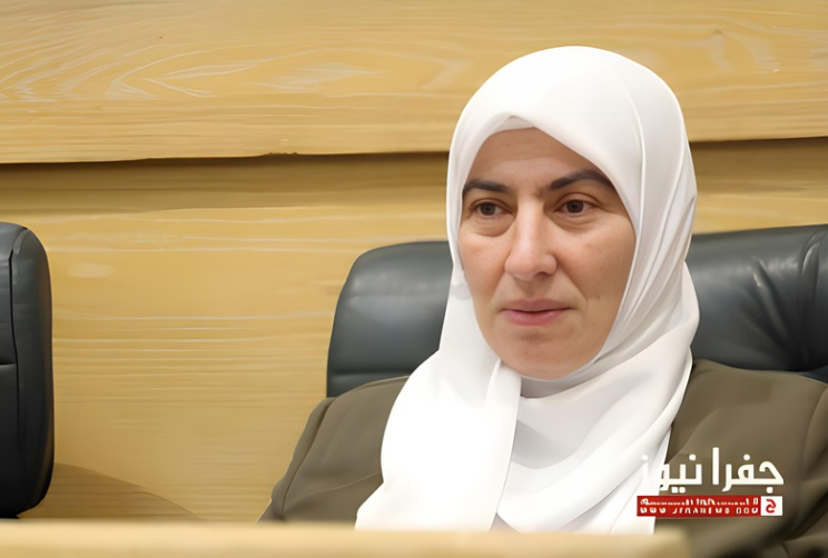 طهبوب تبحث عن "طبيب نفسي" للعمال .. من أغرب الأسئلة بتاريخ "النواب"!