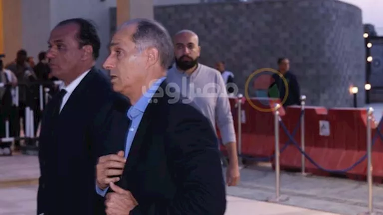 وصول جمال مبارك عزاء الراحل هاني شاكر- صور