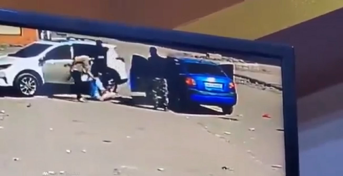وزير الداخلية اليمني يوجه بسرعة القبض على قتلة مسؤول في عدن