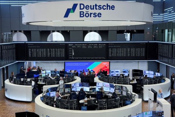الأسهم الأوروبية تستهل تعاملاتها على ارتفاع طفيف