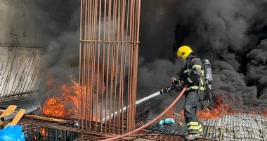 المعاينة: النيران اشتعلت بمادة فوم داخل مبنى تحت الإنشاء فى التجمع