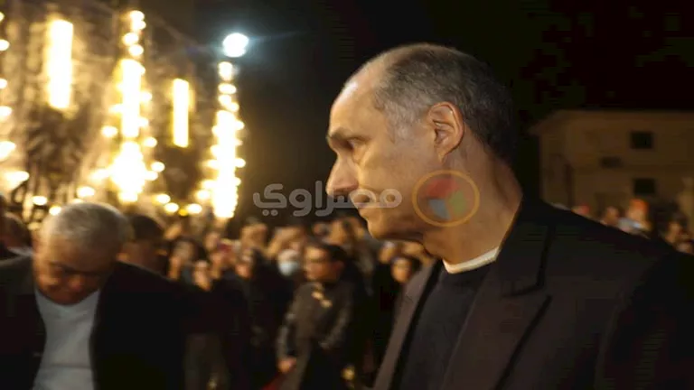 عزاء والدة المهندس أحمد عز.. تعرف على أبرز الحضور