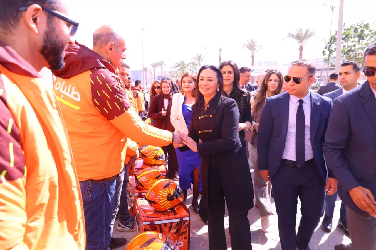 وزيرة التضامن تطلق سكة رزق لتمكين خريجي الرعاية
