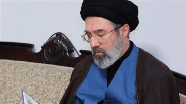 مجتبى خامنئي: واثقون من النصر والوحدة الداخلية أقوى سلاح لإيران| عاجل