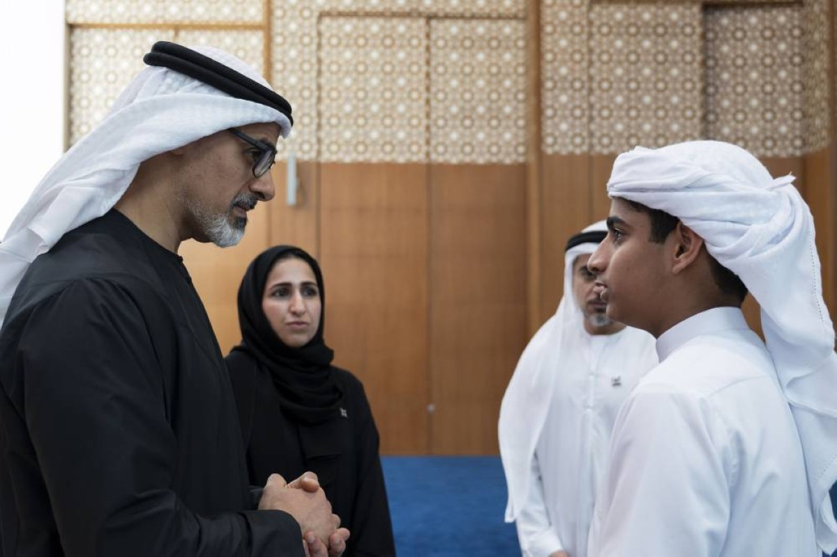 خالد بن محمد بن زايد يلتقي الفائزين بجوائز النسخة الثانية من "مسابقة صندوق خليفة لريادة الأعمال"