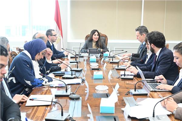 وزيرة الإسكان: مصر حريصة على توسيع قاعدة التعاون مع شركاء التنمية الدوليين