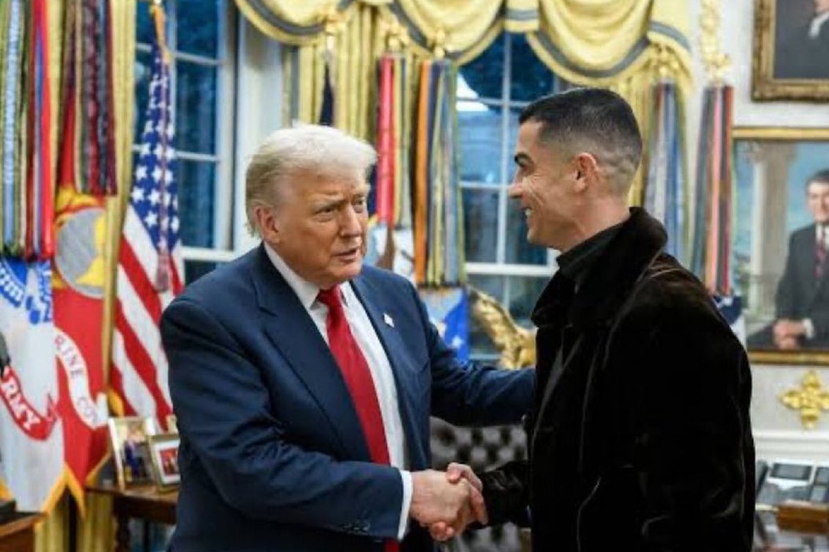 ترامب لرونالدو: أنت الأفضل ونحتاجك في أميركا