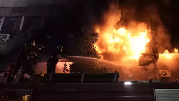 الصحة اللبنانية: 8 قتلى و31 جريحا حصيلة الغارة الإسرائيلية على الرملة البيضاء في بيروت