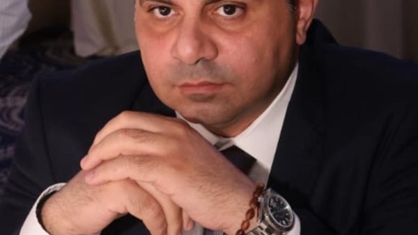 شعبة المصدرين : انتشار الفيب والسجائر الإلكترونية يهدد الاقتصاد والصحة العامة