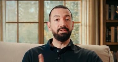 هل العلم التجريبى يتعارض مع الدين؟.. حلقة لمعز مسعود على التليفزيون المصرى