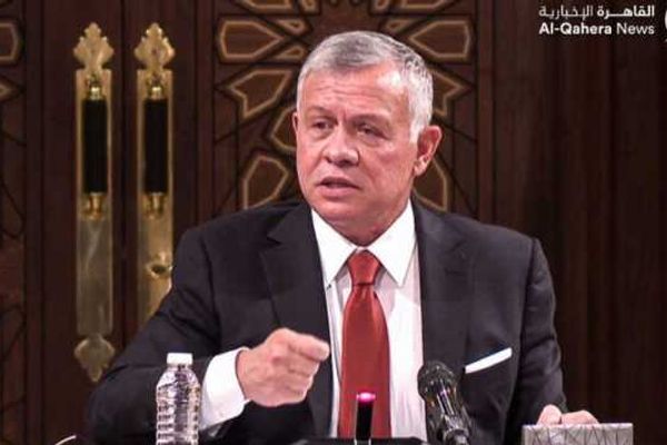 ملك الأردن يؤكد لرئيس الإمارات إدانة المملكة تجدد الاعتداءات الإيرانية