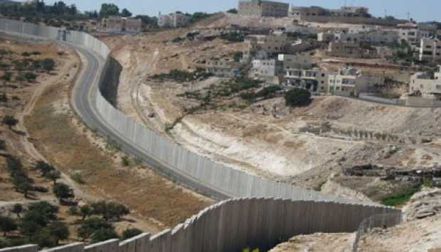 رمضان في الضفة الغربية.. شهر البركة تحت الحصار الاقتصادي