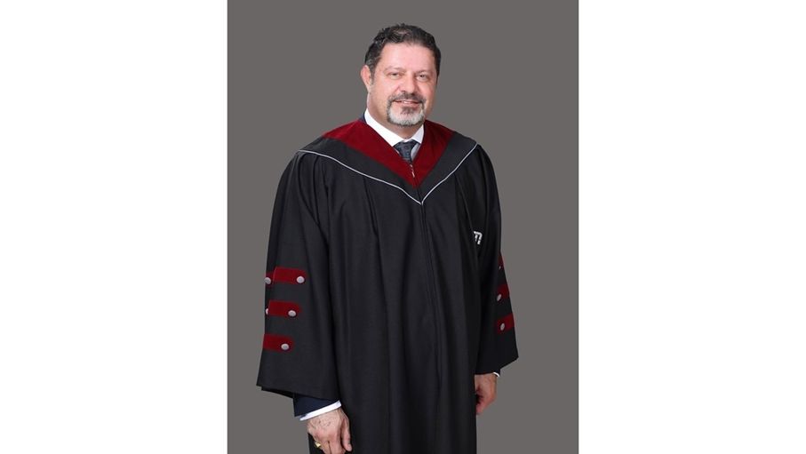 عدي عريضه رئيسًا للجامعة الأميركية في مادبا