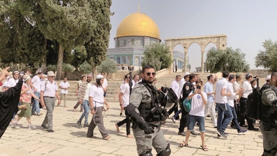 "الجمعة الأخطر منذ عقود".. ما الذي ينتظر "الأقصى" بذكرى احتلال القدس؟