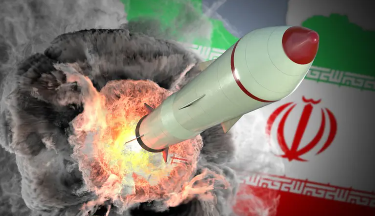 "إيران أقوى مما يتخيل ترامب".. تقرير استخباراتي أمريكي يفجر مفاجأة