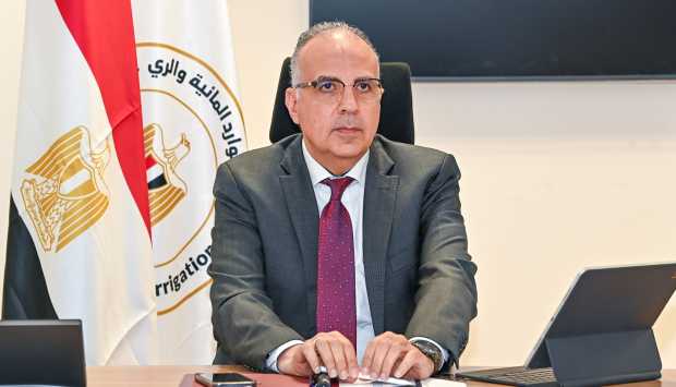 وزير الري يستعرض حالة منظومة الصرف الزراعي خلال إجازة عيد الفطر