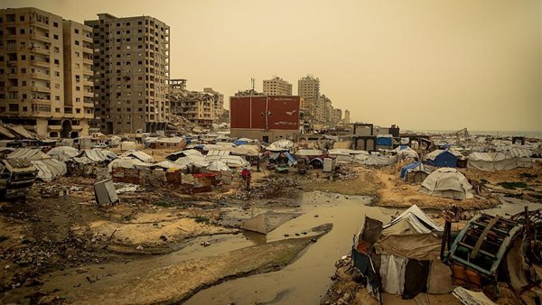 10 شهداء فلسطينيين في غارات إسرائيلية على قطاع غزة