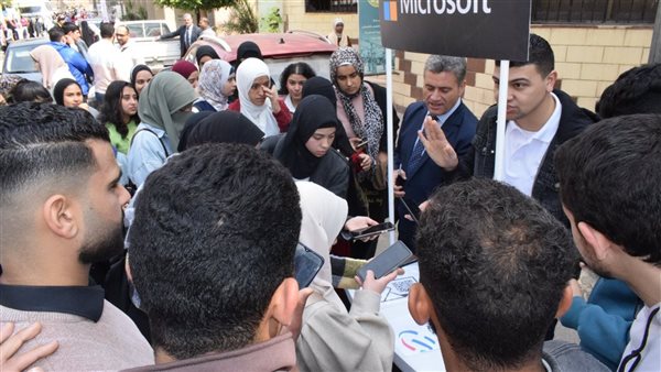 رئيس جامعة بنها يستقبل مدير قطاع التعليم بشركة ميكروسوفت بشمال أفريقيا
