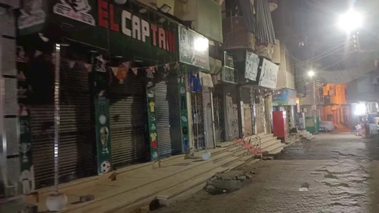 تشميع 37 محلًا في أسيوط لمخالفة مواعيد الغلق