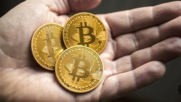التوترات الجيوسياسية وتخارج السيولة يدفعان بيتكوين للهبوط لأدنى مستوى في 5 أسابيع