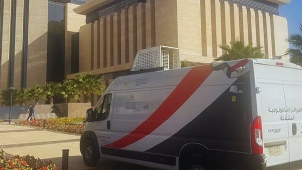 لتقديم خدمات التصديقات.. “الخارجية” تستلم سيارات مراكز تكنولوجية متنقلة