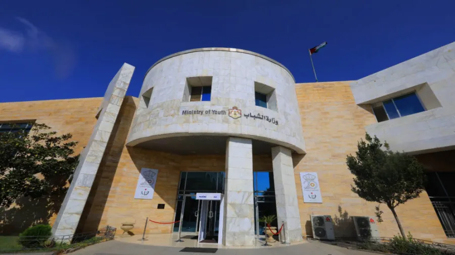 وزارة الشباب تطلق التسجيل في معسكرات الحسين للعمل والبناء 2026 بمشاركة 40 ألف شاب